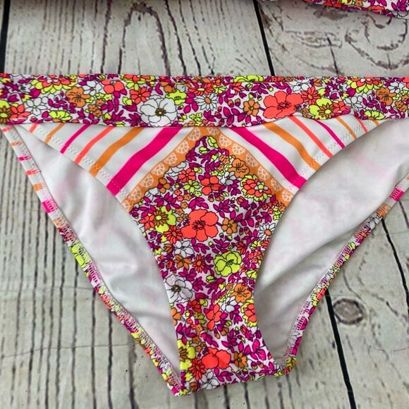 Victoria’s Secret Bikini Neon Floral Halter Size Small/Large - Picture 2 of 13